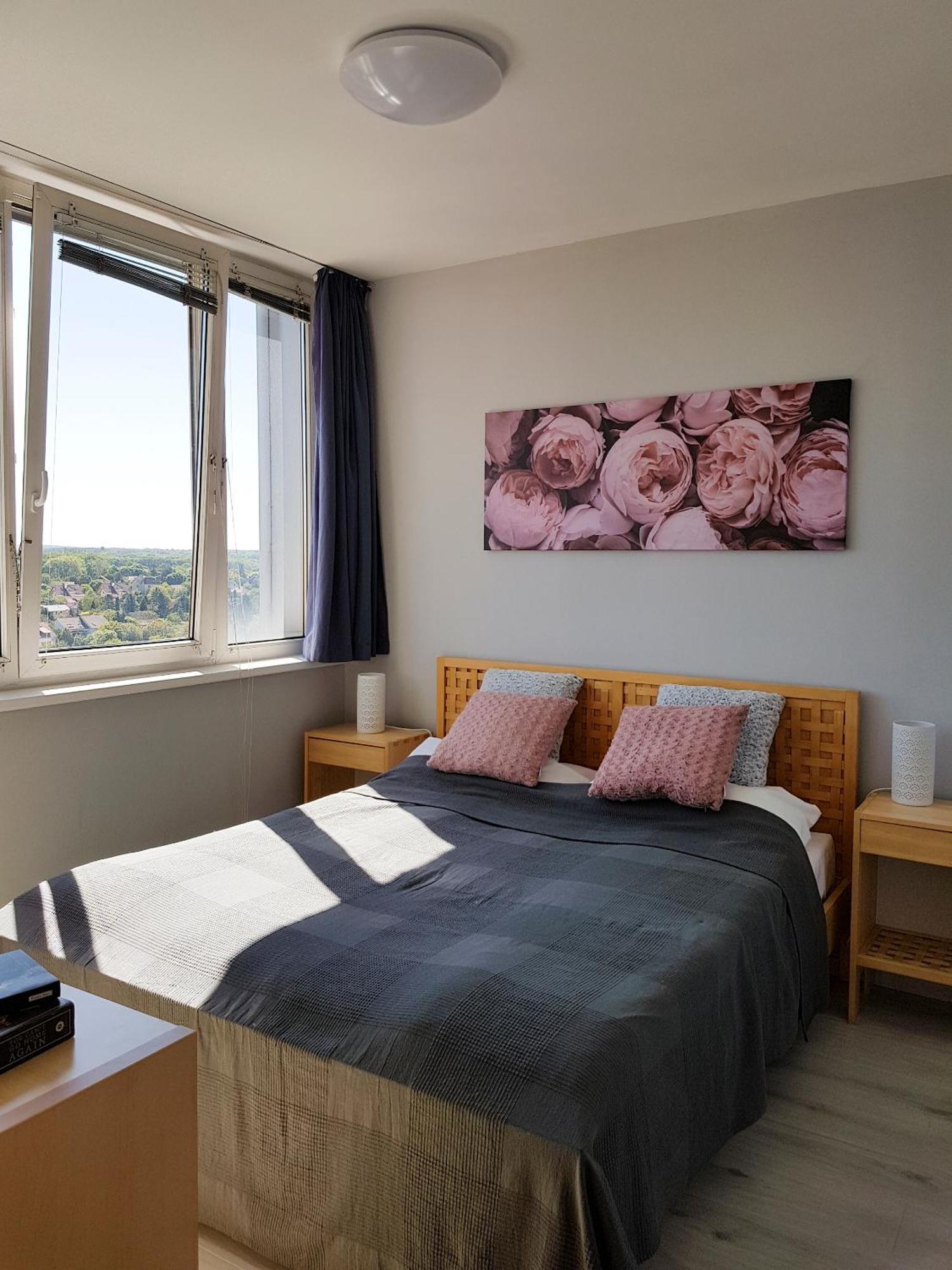Ceu Konferencia Koezpont Hotel Budapest Ngoại thất bức ảnh